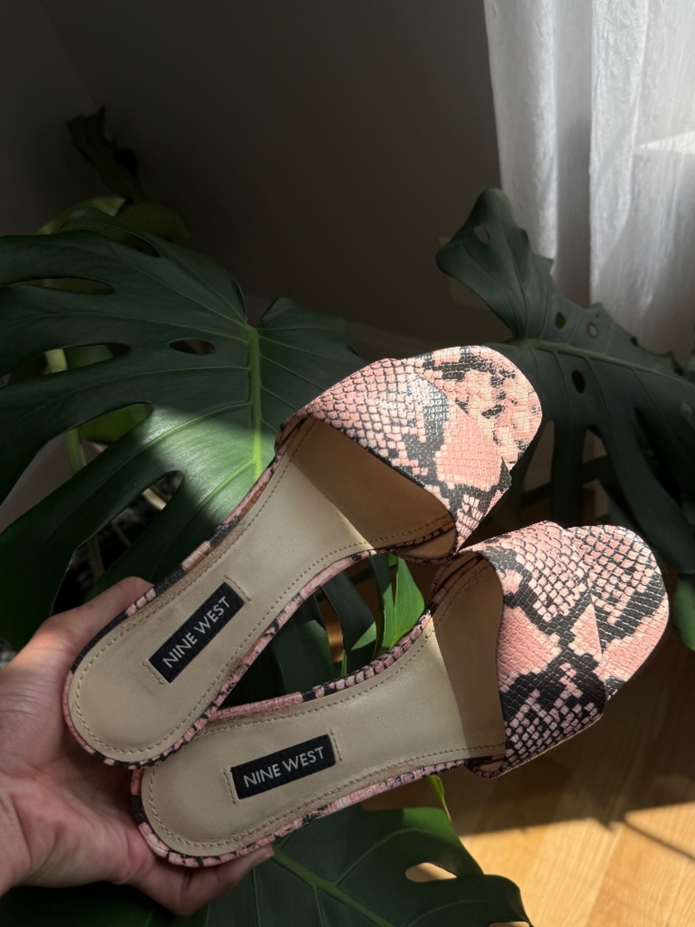 Vintage Nine West Snake print Leather slip on sandals